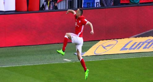 تقارير: ريبيري يجدد عقده مع بايرن حتى 2019